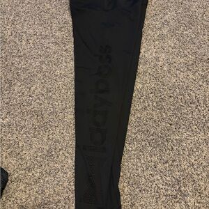 LadyBoss swag leggings cut out design